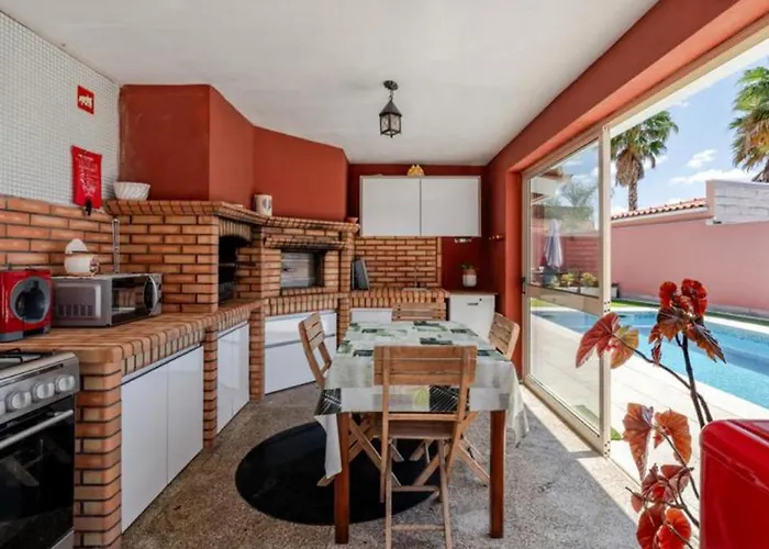 Casa Da Carrica Дом отдыха Airaes