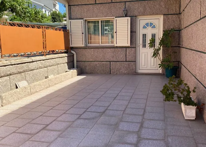 Casa Da Carrica Holiday home Airaes