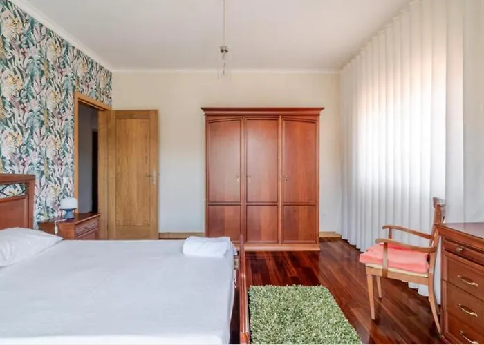 Casa Da Carrica Airaes